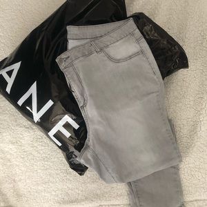 Gray skinny jeans